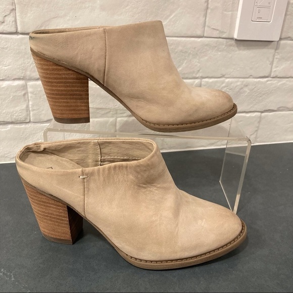 Aldo sz 6 light tan leather heeled mules - Picture 2 of 14